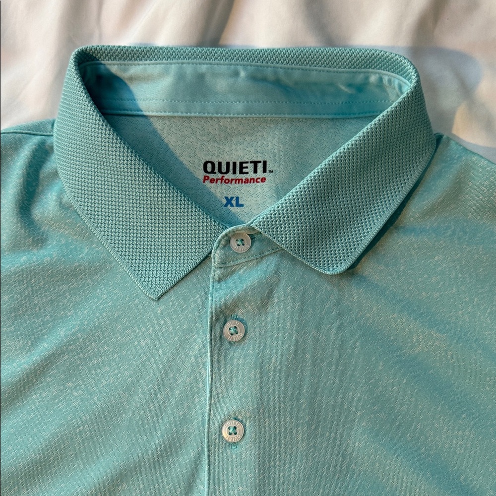 Quieti Men's Light Blue Polo Shirt